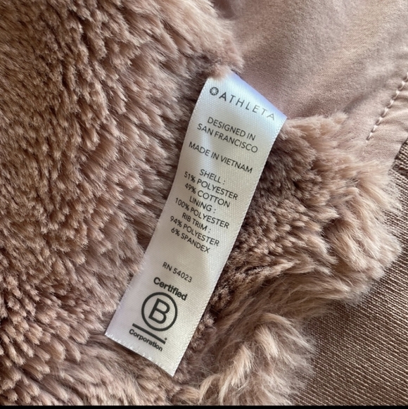 Athleta Triumph Luxe Sherpa Fur Lined  Hoodie NWOT - Picture 9 of 11